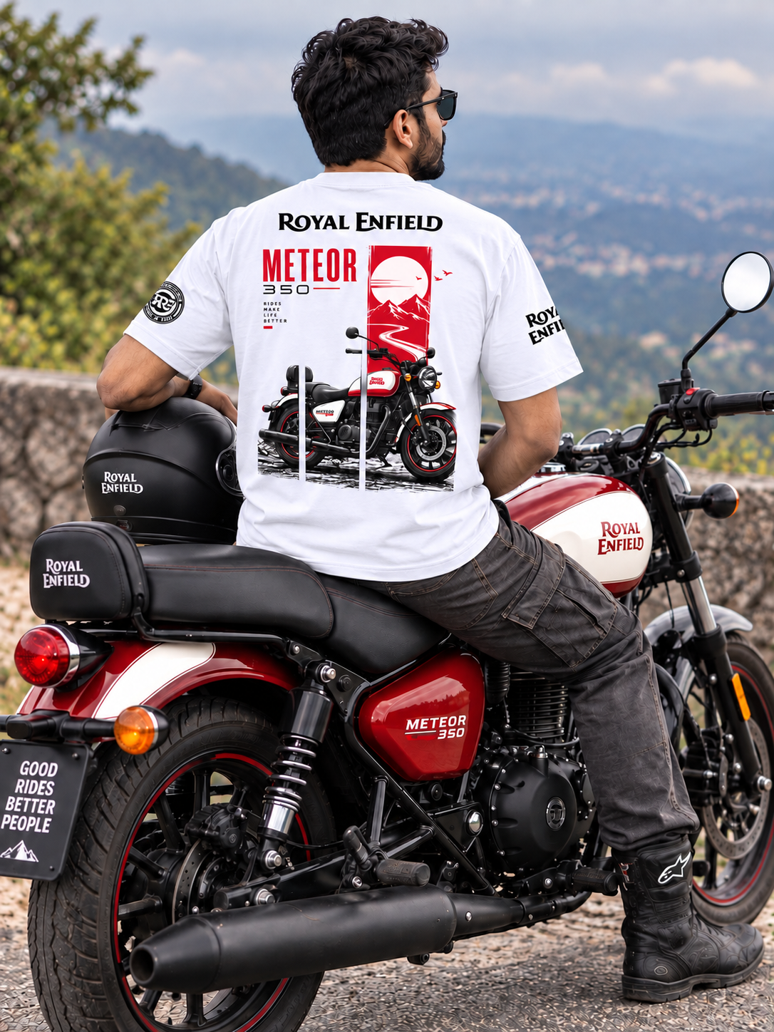 Royal Enfield Meteor 350 Graphic Regular Fit T-Shirt