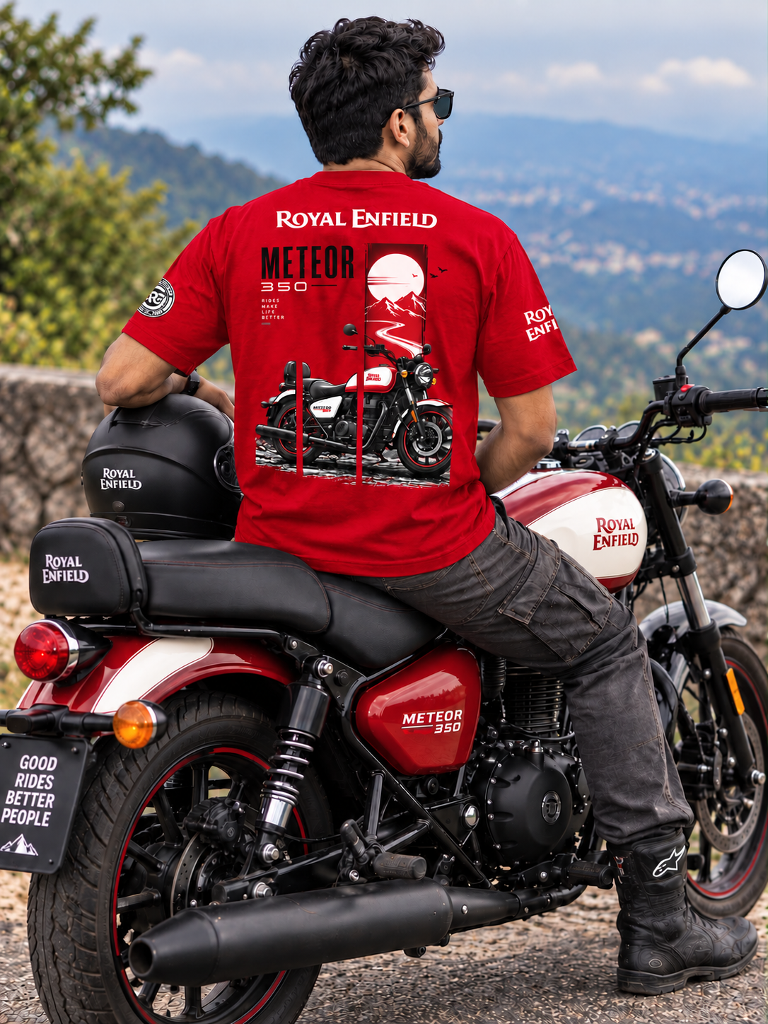 Royal Enfield Meteor 350 Graphic Regular Fit T-Shirt